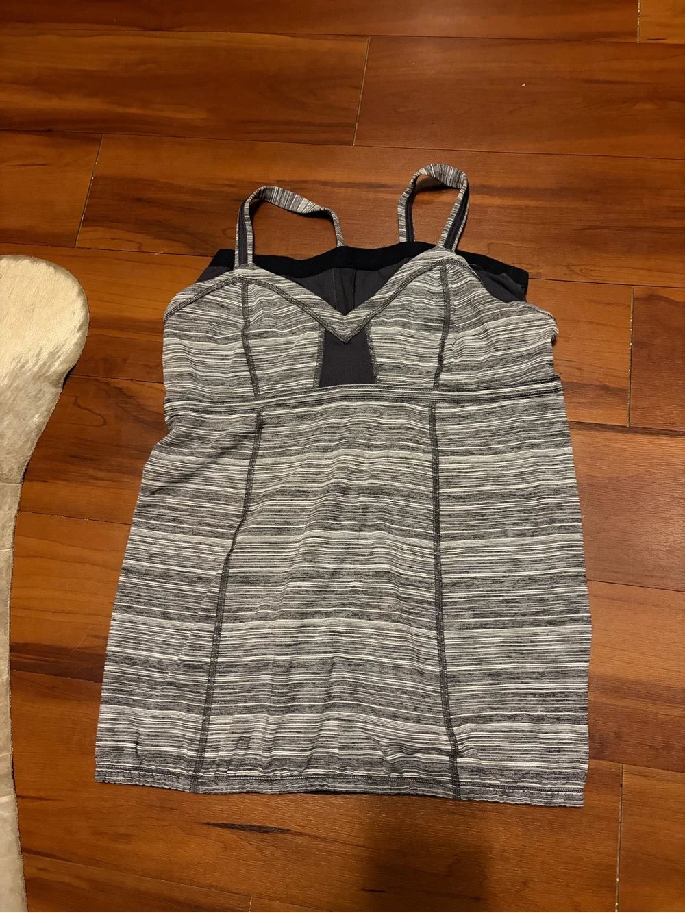 Lululemon Gray Striped Tank Top with Built-In Shelf Bra Sz 12